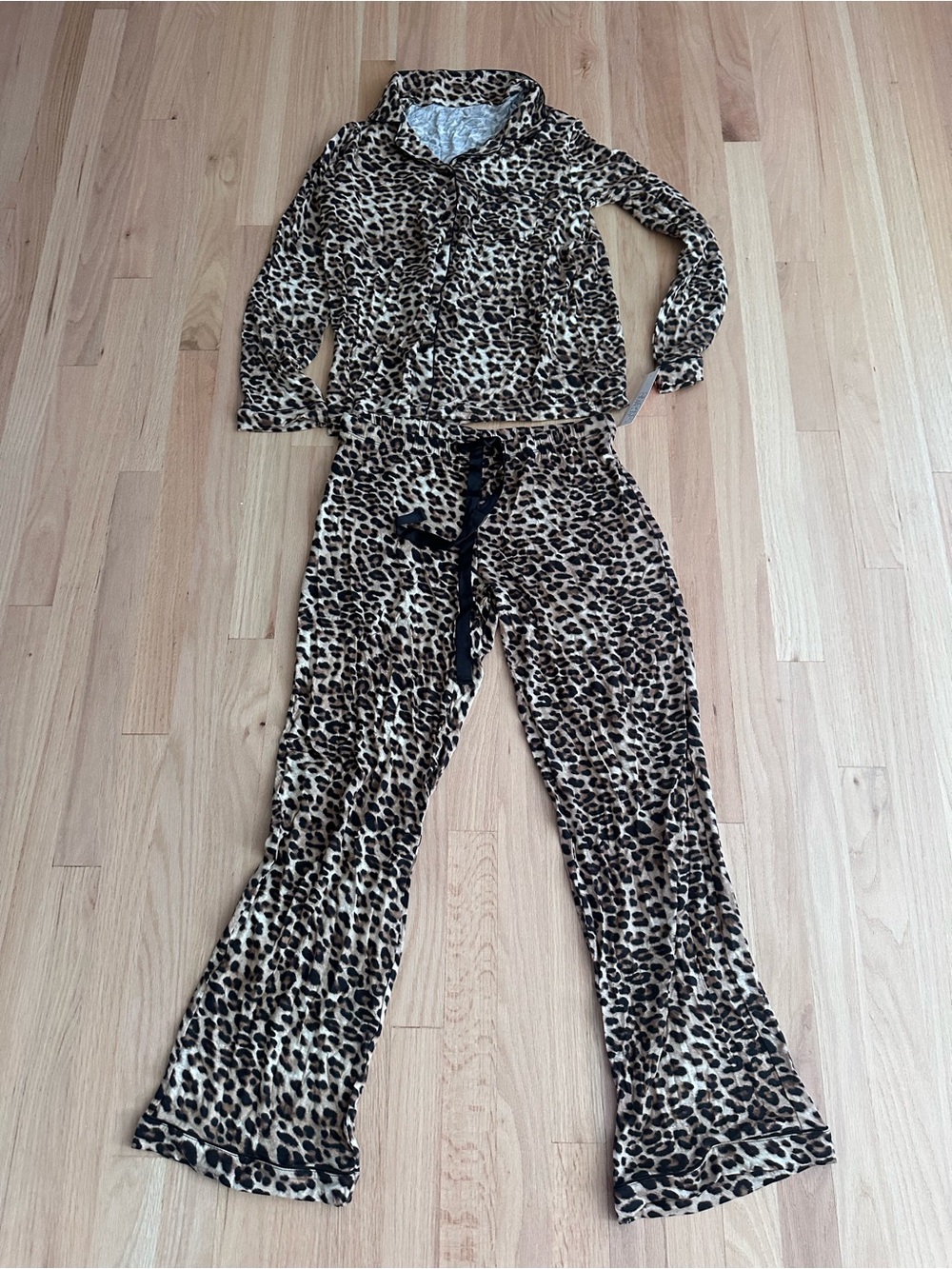 Gilligan & O'Malley Leopard Print Boot Cut Lounge Pants - Brown & Black